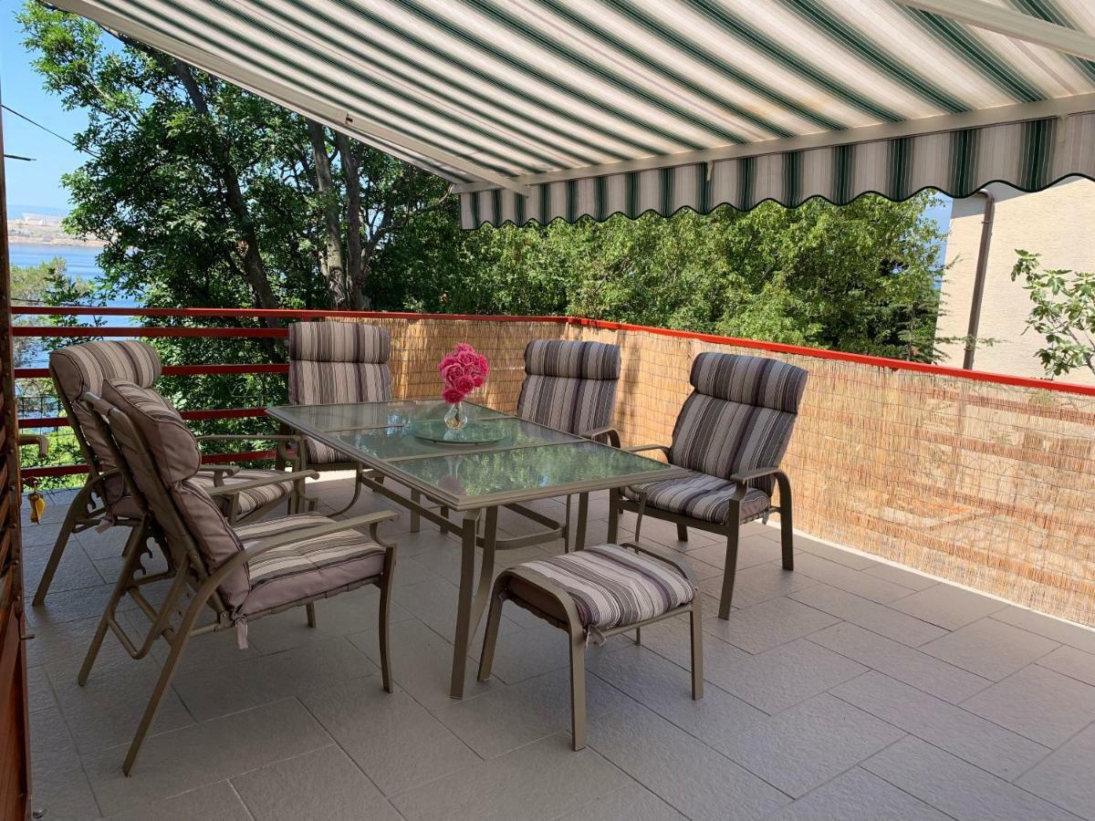 Apartman Cvenkica Omisalj Ngoại thất bức ảnh