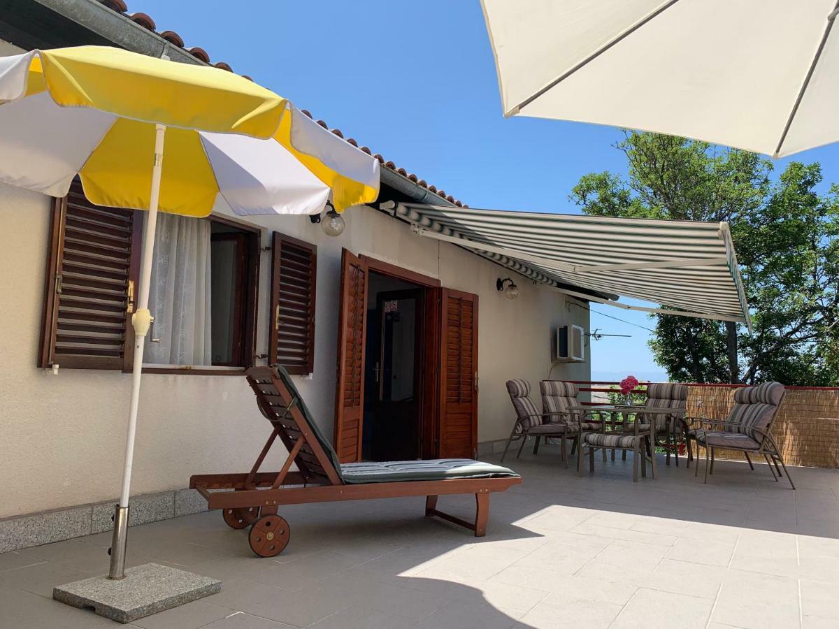 Apartman Cvenkica Omisalj Ngoại thất bức ảnh